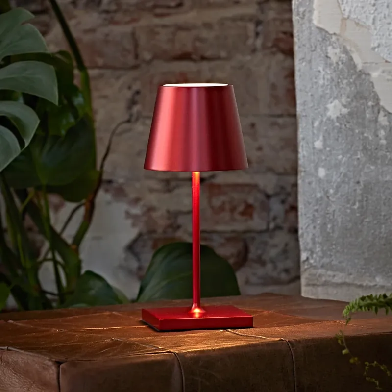 Korting Nuindie mini LED oplaadbare tafellamp, Easy Connect, rood, dimbaar