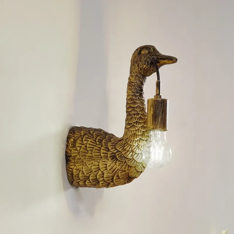 Lindby wandlamp Nirvathia, boeket, messingkleurig, metaal Flitsaanbieding