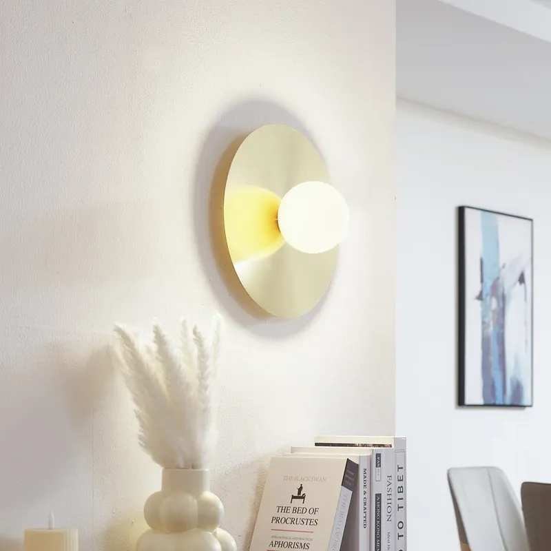 Weekendaanbieding Lindby wandlamp Zain, goud/wit, glas, Ø 33 cm, G9