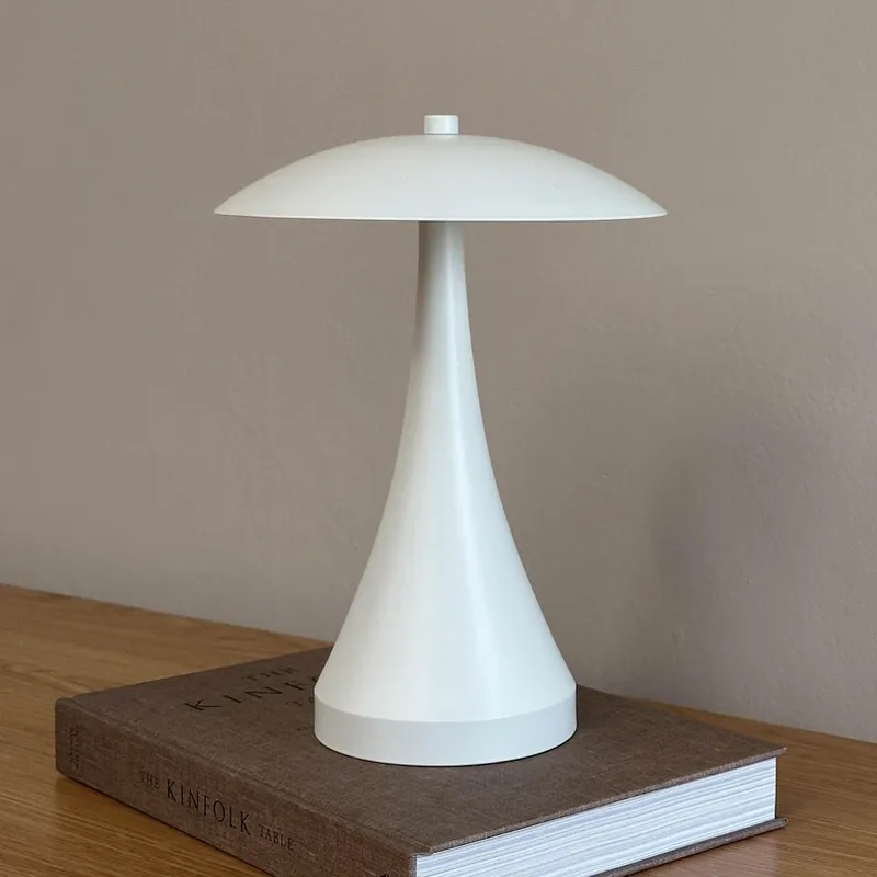 Dyberg Larsen LED tafellamp Vienna, crème, hoogte 28 cm Nieuw