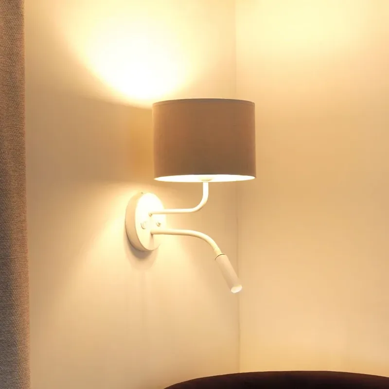 Seizoensaanbieding Wandlamp Roller, Soro lichtgrijs, wit, met leeslampje
