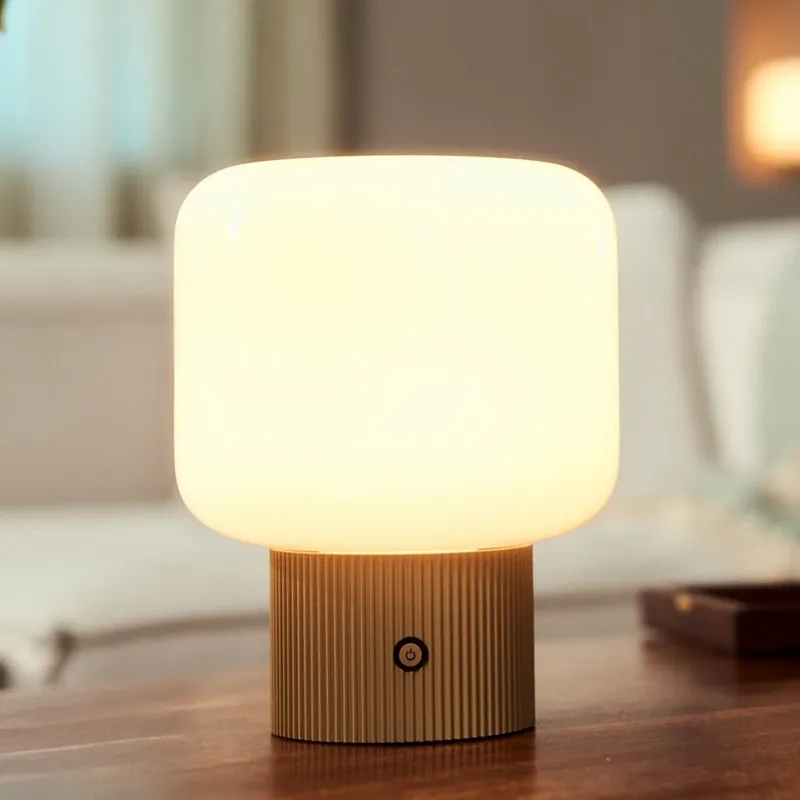 Lucande LED tafellamp Katrin Palme, beige, glas Op = Op